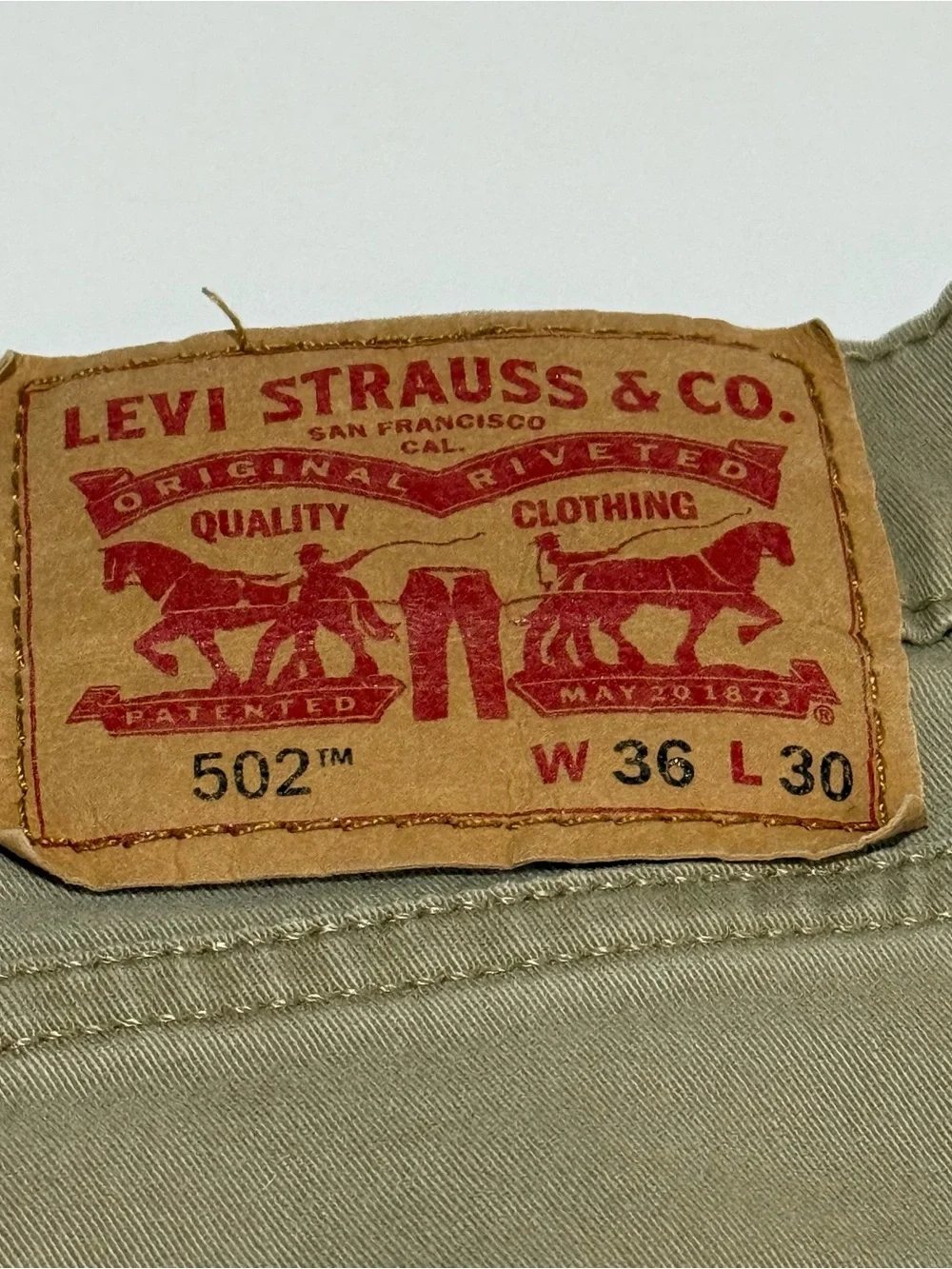 Levi’s Men’s Tapered Fit Low Rise Beige Light Wash Cotton Denim Jeans